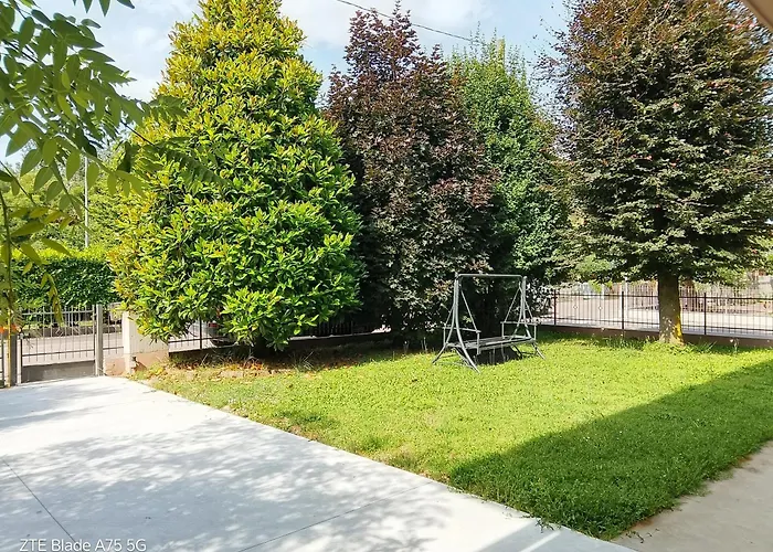 Wagner 11 Апарт-отель Фаэнца